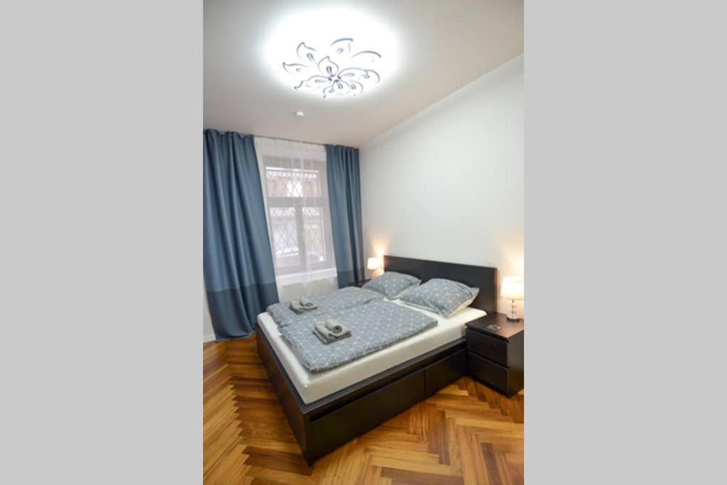 Brandly New Apartment Andel Prague Ngoại thất bức ảnh