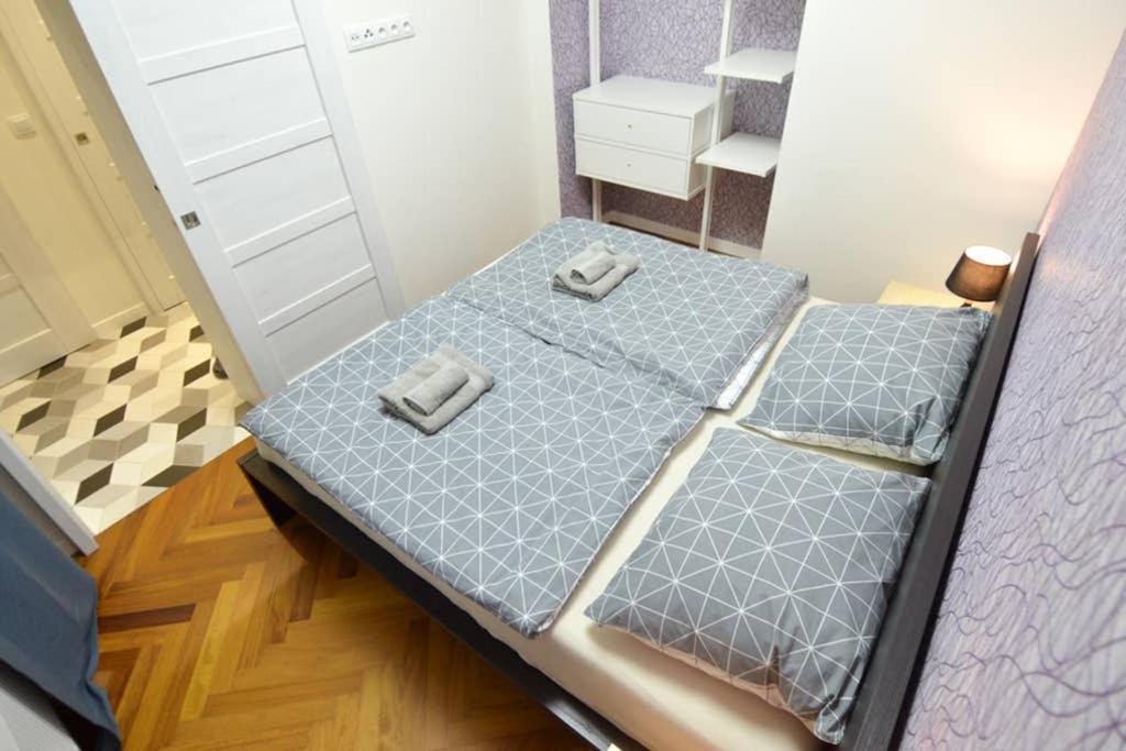 Brandly New Apartment Andel Prague Ngoại thất bức ảnh