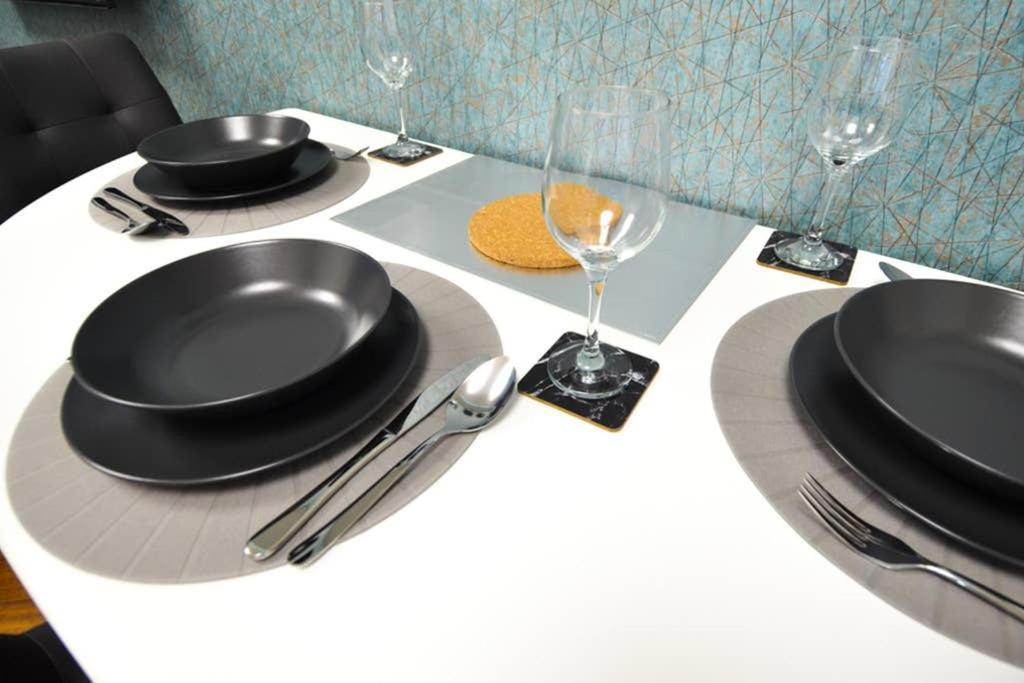 Brandly New Apartment Andel Prague Ngoại thất bức ảnh