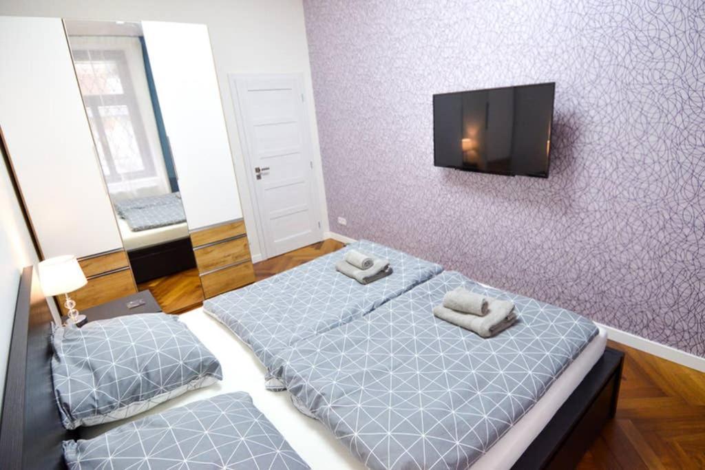 Brandly New Apartment Andel Prague Ngoại thất bức ảnh